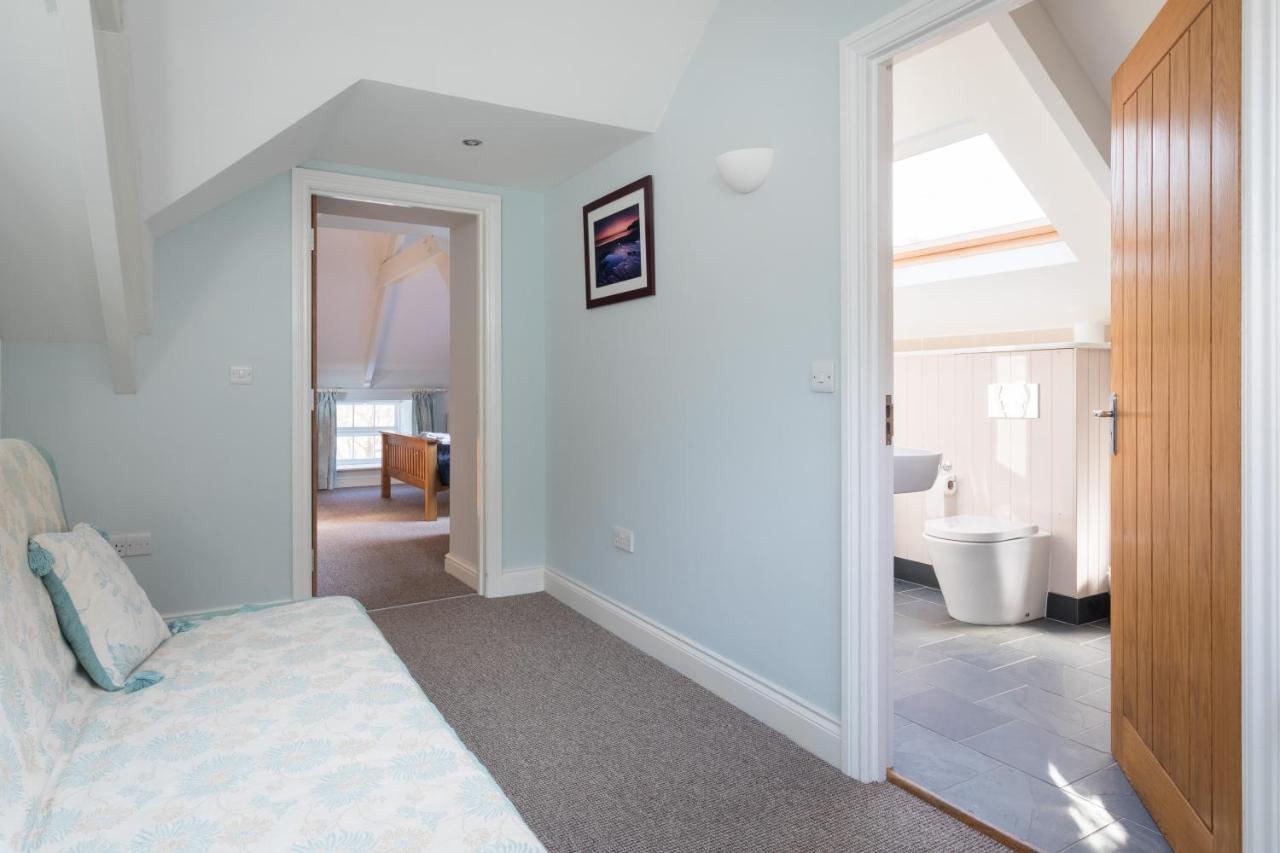 The Cambrian Inn Solva Ruang foto